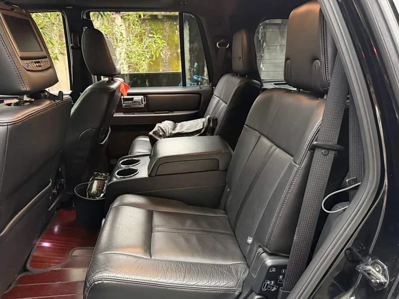 Lincoln Navigator — фото 12