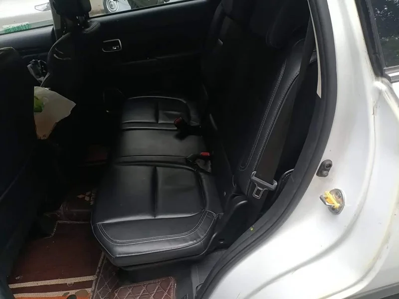 Mitsubishi Outlander — фото 13