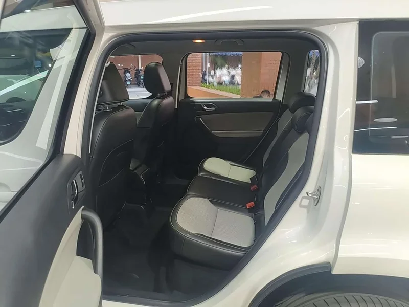 Skoda Yeti — фото 11