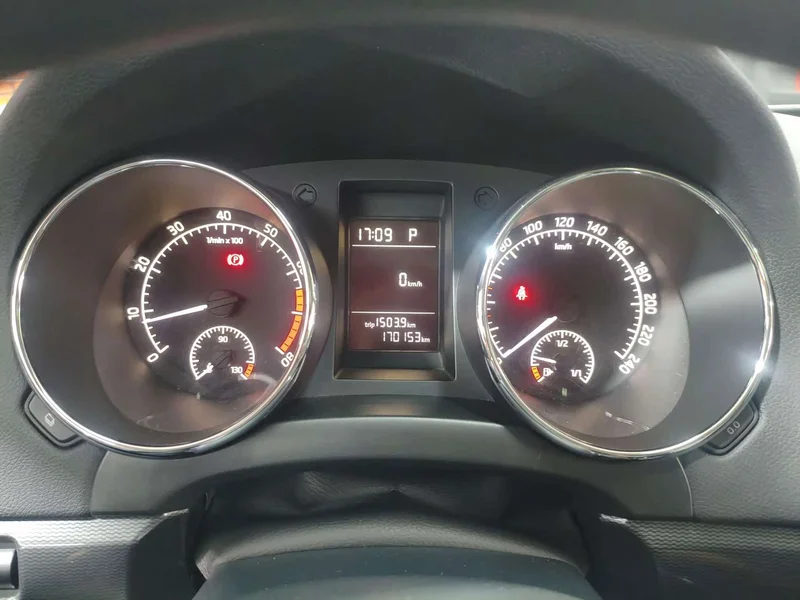 Skoda Yeti — фото 13