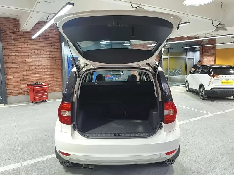 Skoda Yeti — фото 20