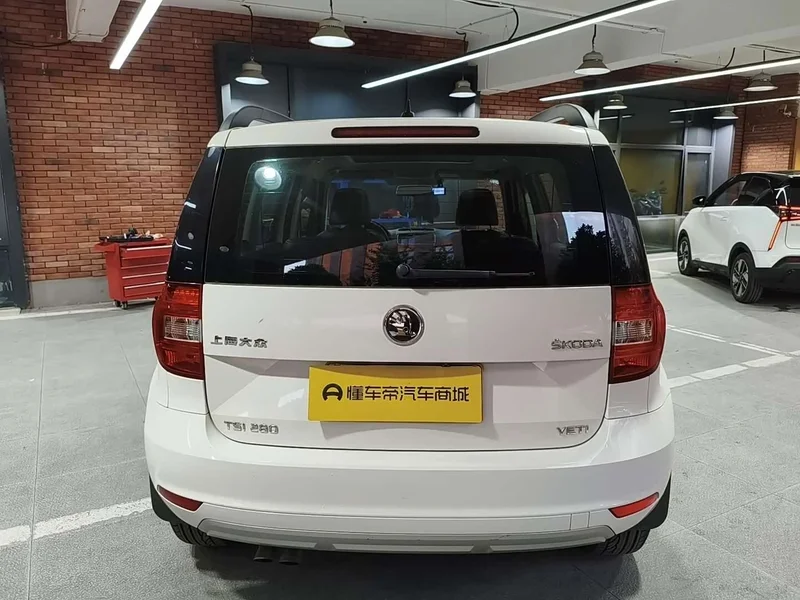 Skoda Yeti — фото 8