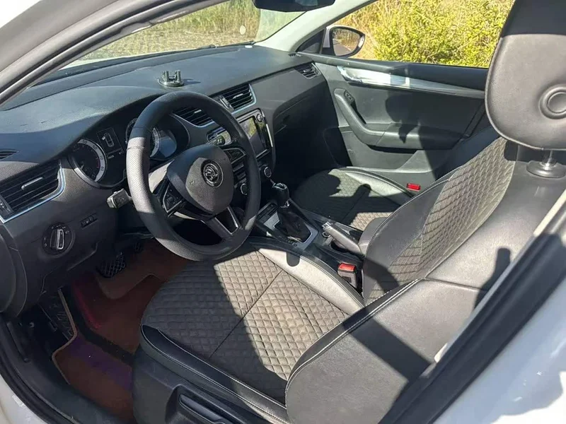 Volkswagen Octavia — фото 6