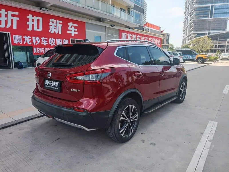 Nissan Qashqai — фото 8