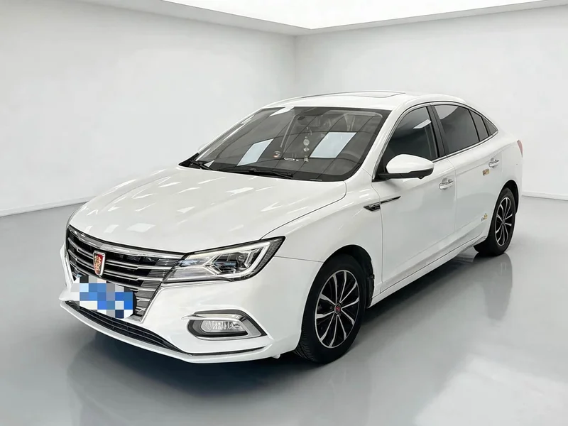 Roewe i5 — фото 1