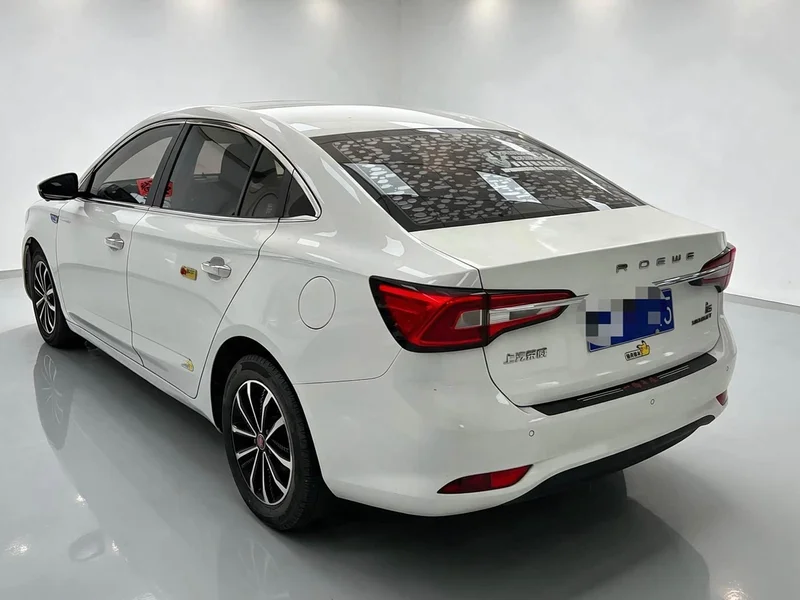 Roewe i5 — фото 8