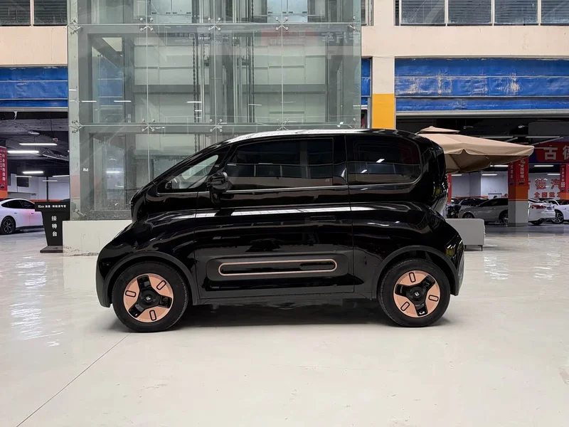 Baojun KiWi EV — фото 4