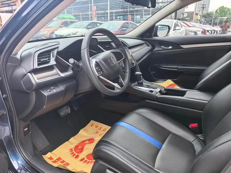 Honda Civic — фото 3