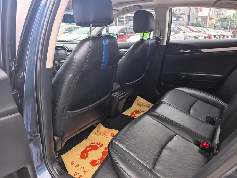 Honda Civic — фото 4