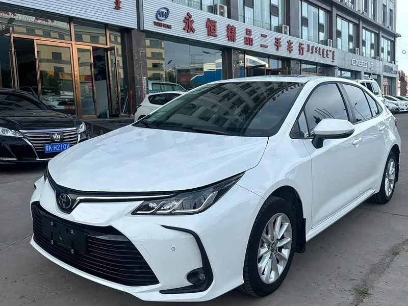 Toyota Corolla — фото 2