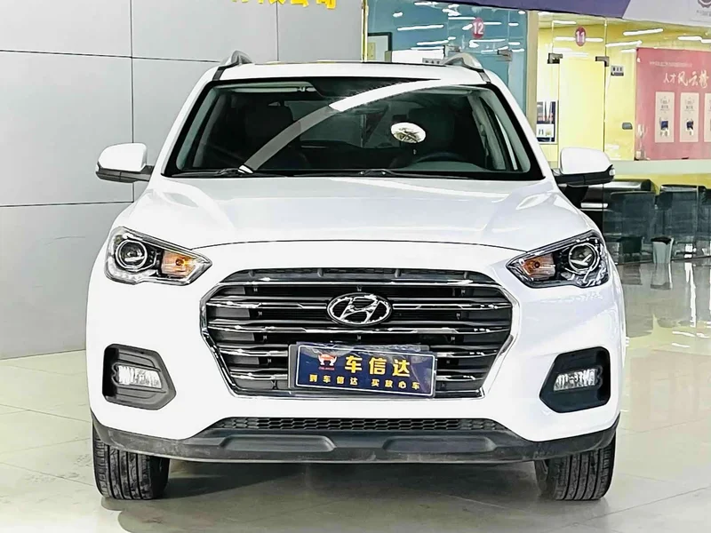 Hyundai ix35 — фото 2