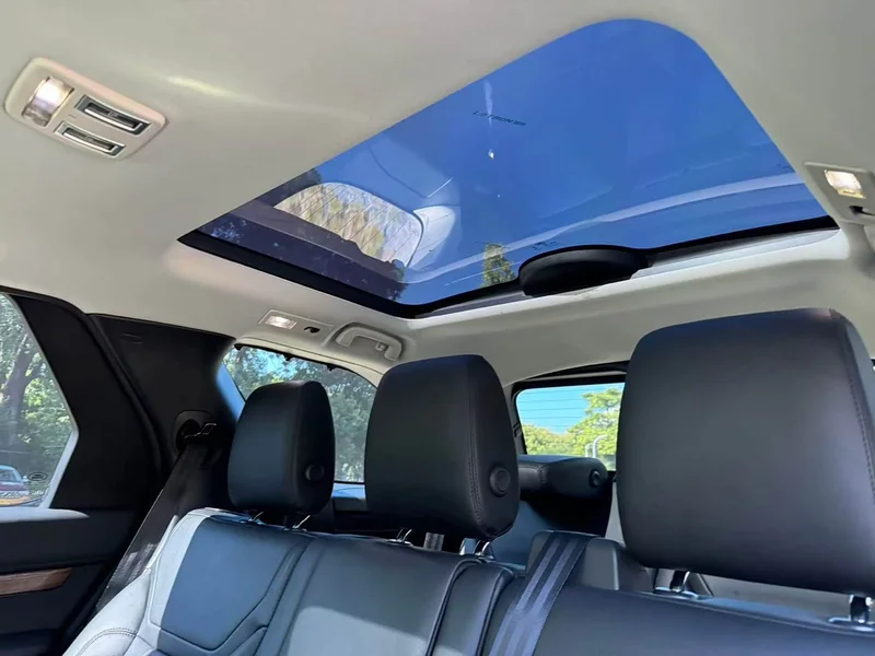 Land Rover Discovery — фото 15