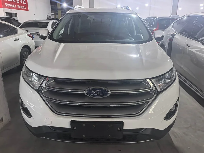 Ford Edge — фото 2