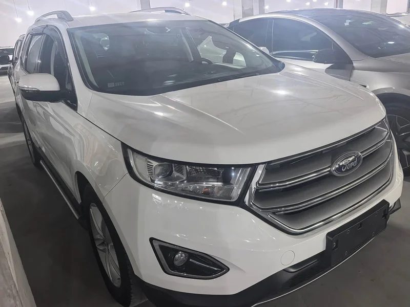 Ford Edge — фото 3