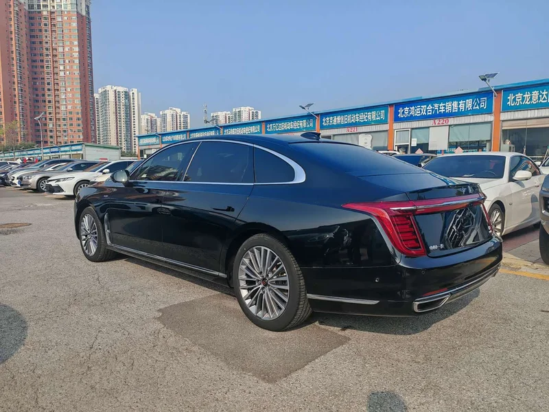 Hongqi H9 — фото 8