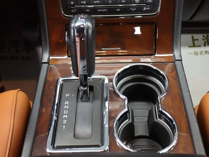 Lincoln Navigator — фото 12