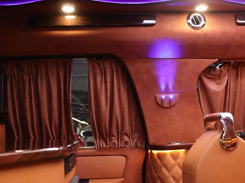 Lincoln Navigator — фото 15