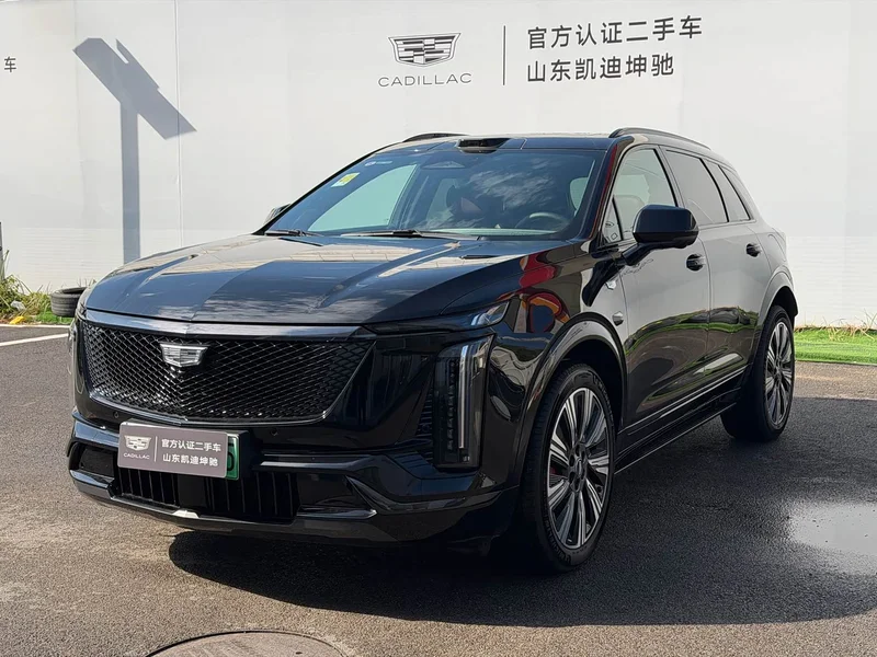 Cadillac XT5 — фото 1