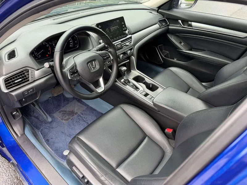 Honda Accord — фото 4