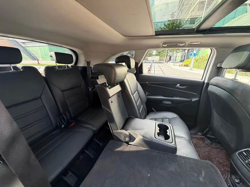Kia Sorento — фото 10