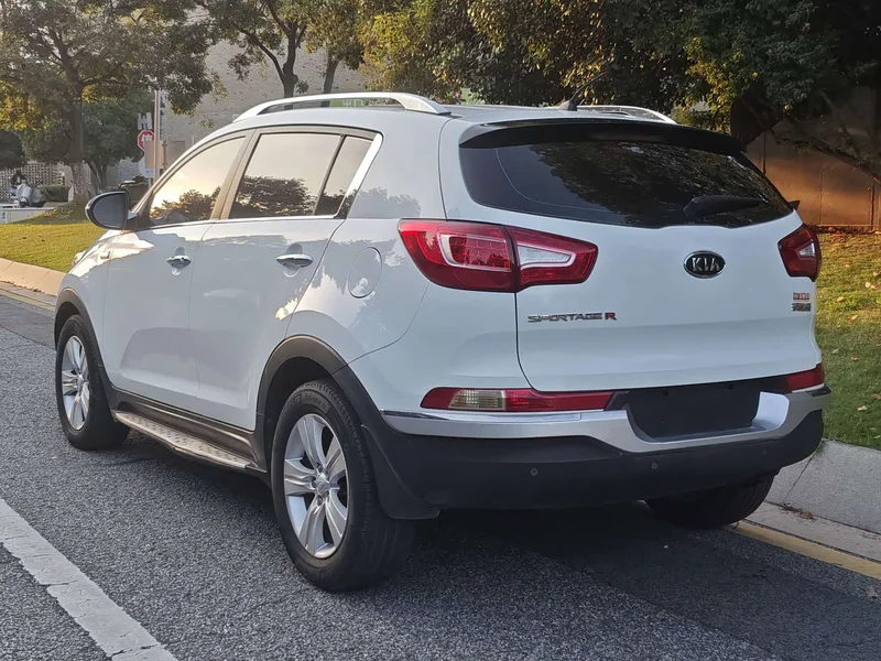 Kia Sportage — фото 6