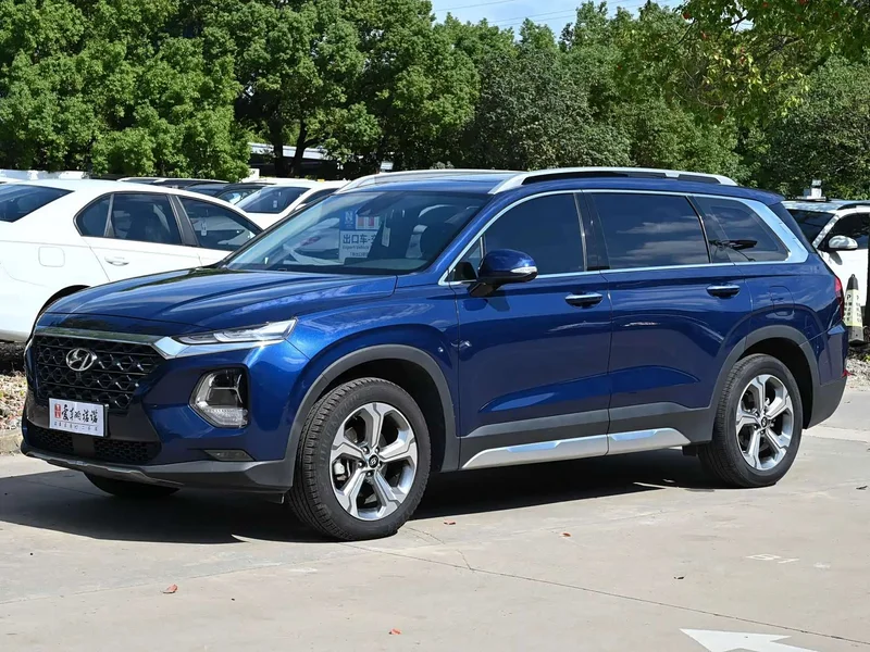 Hyundai Santa Fe — фото 1
