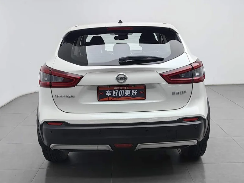 Nissan Qashqai — фото 4
