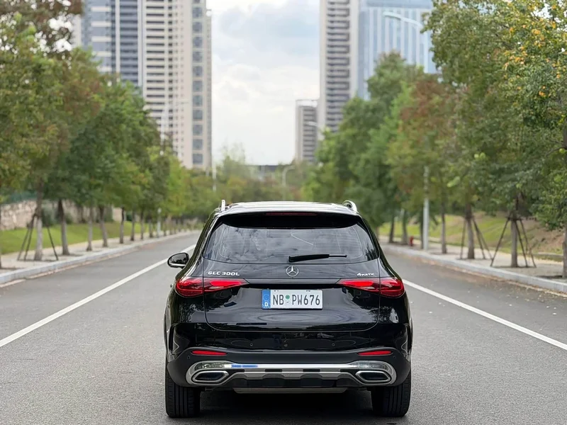 Mercedes-Benz GLC — фото 12