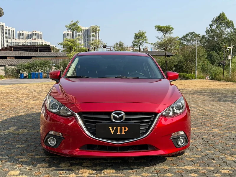 Mazda 3 Axela — фото 2