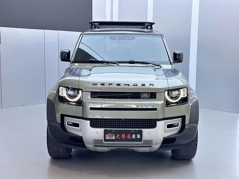 Land Rover Defender — фото 2