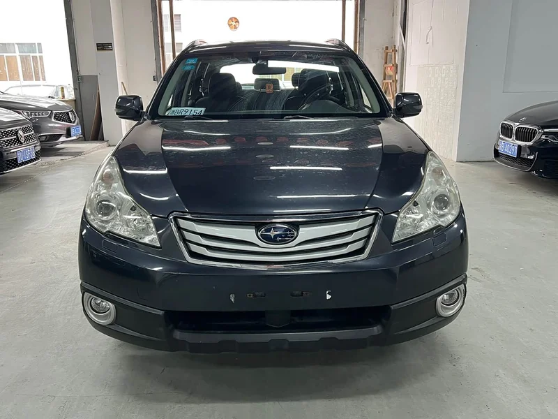 Subaru Outback — фото 2