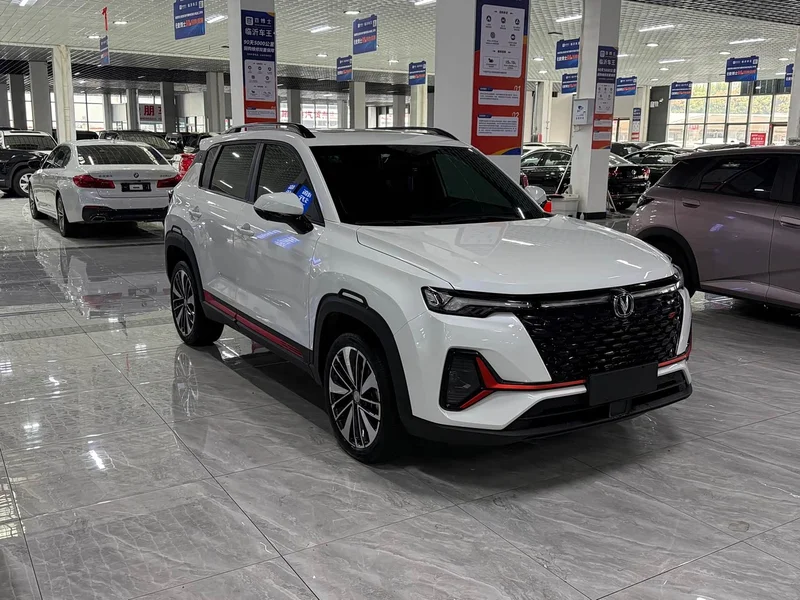 Changan CS35PLUS — фото 3