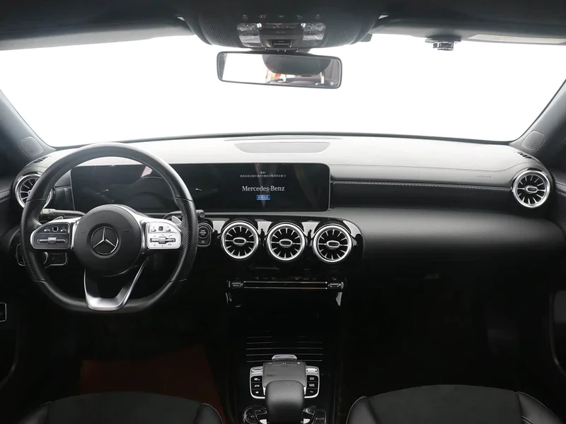 Mercedes-Benz A-Class — фото 13
