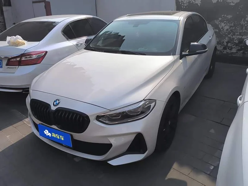 BMW 1-Series — фото 1