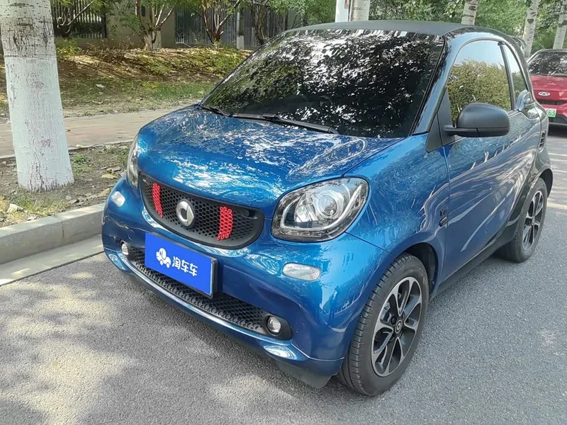 Smart Fortwo — фото 1