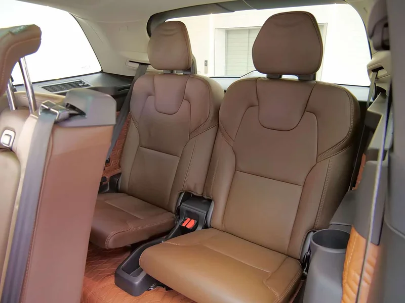 Volvo XC90 — фото 14