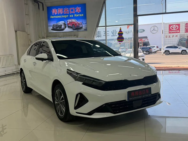 Kia K3 — фото 3