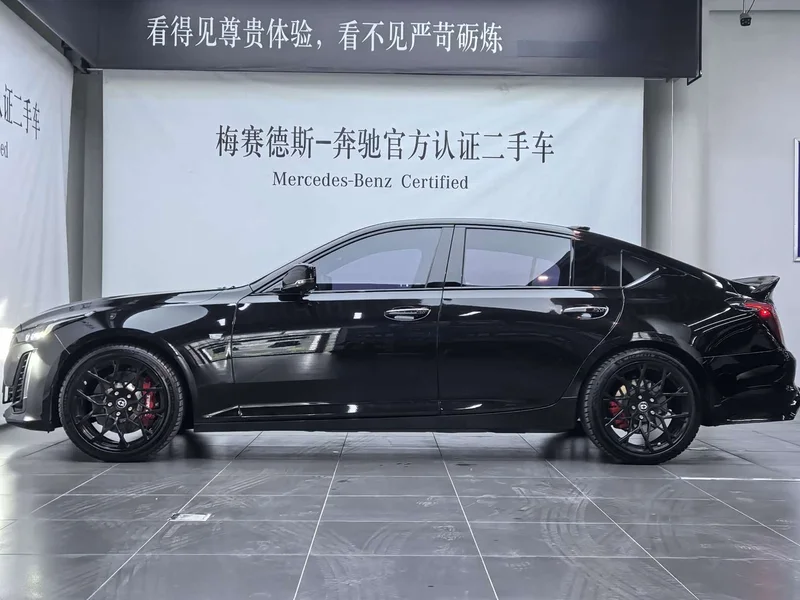 Cadillac CT5 — фото 2