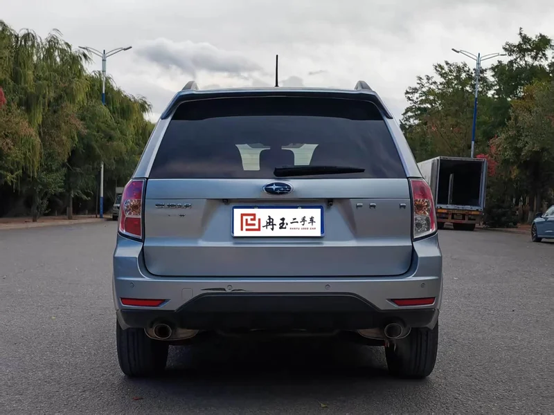 Subaru Forester — фото 8