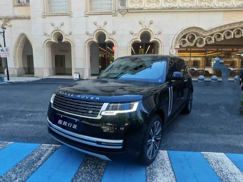 Land Rover Range Rover — фото 1