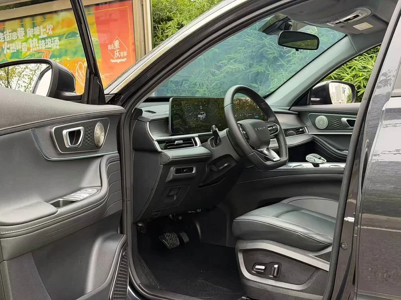 Chery Tiggo 8 Plus — фото 8