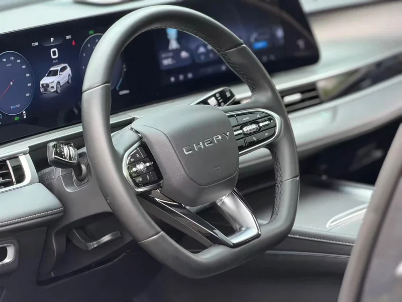 Chery Tiggo 8 Plus — фото 10