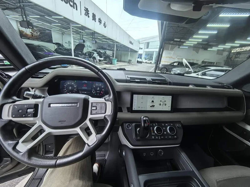 Land Rover Defender — фото 5