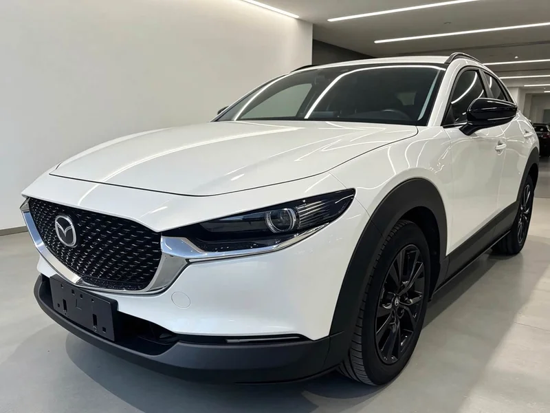 Mazda CX-30 — фото 1