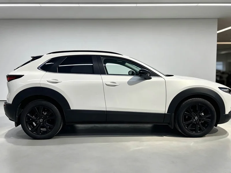 Mazda CX-30 — фото 4