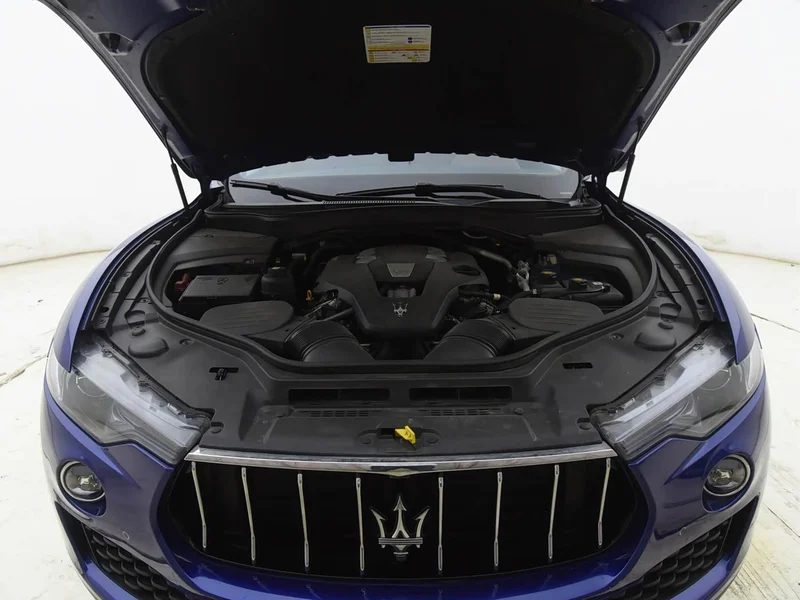 Maserati Levante — фото 8