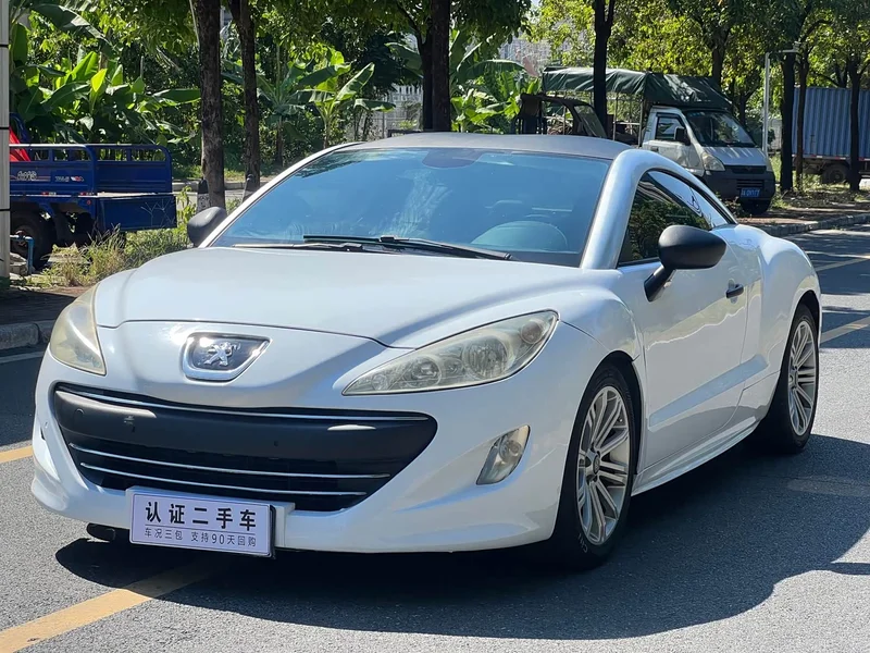 Peugeot RCZ — фото 1