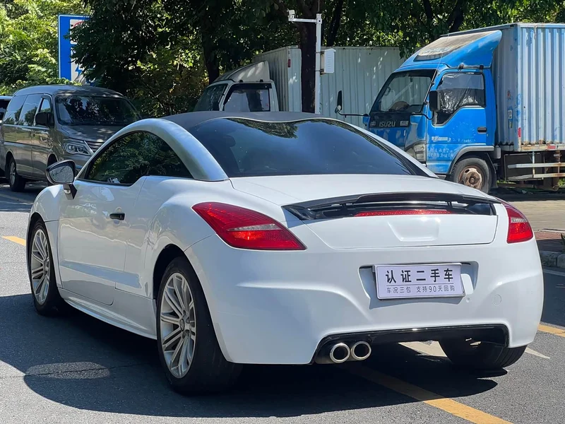 Peugeot RCZ — фото 7