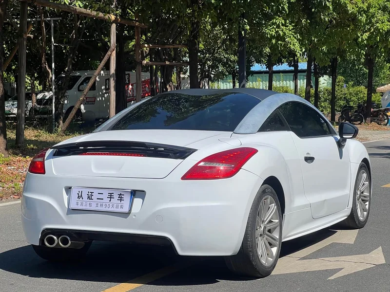 Peugeot RCZ — фото 9