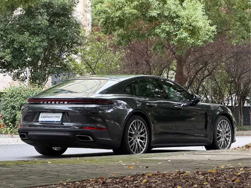 Porsche Panamera — фото 5